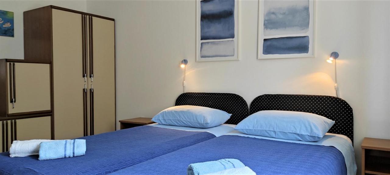 Apartments Ljilja Sea View Slatine Exterior foto